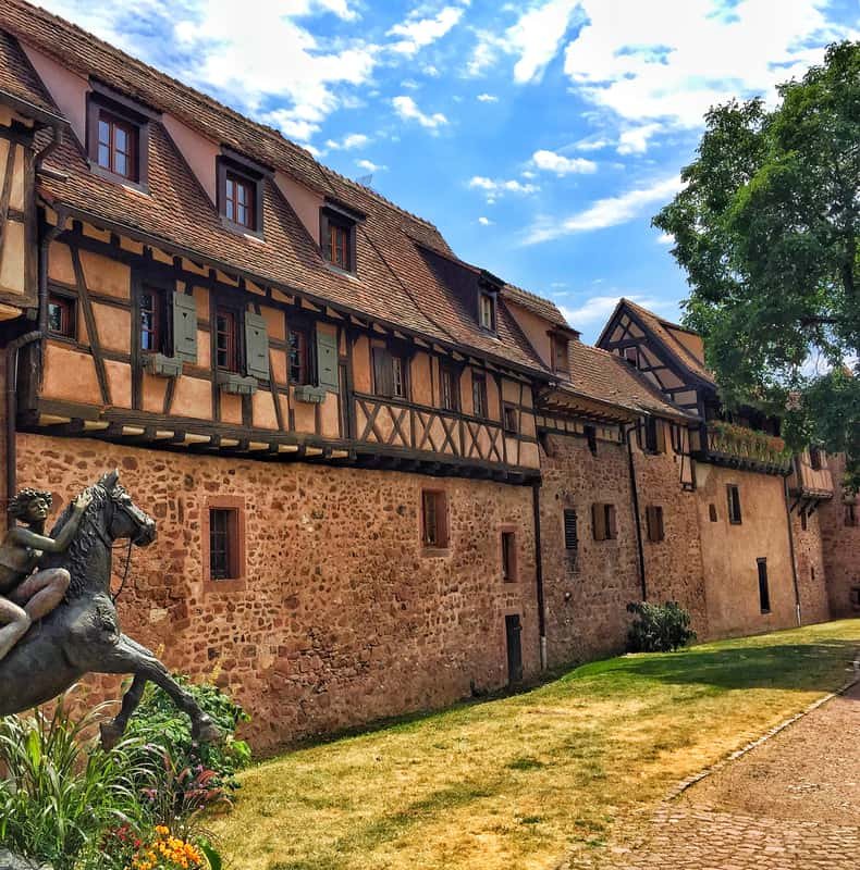 From Colmar: Castle, Alsace Villages & Wine Tasting